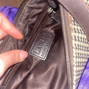 cute not in style hand bag